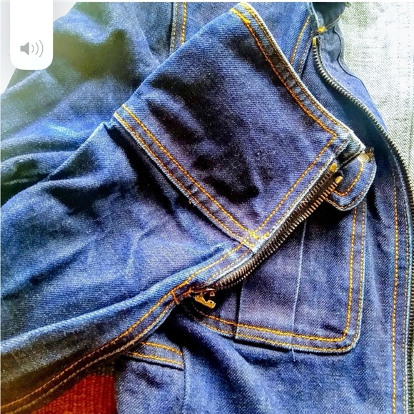 Women's Denim Jacket - Picture 8 of 10